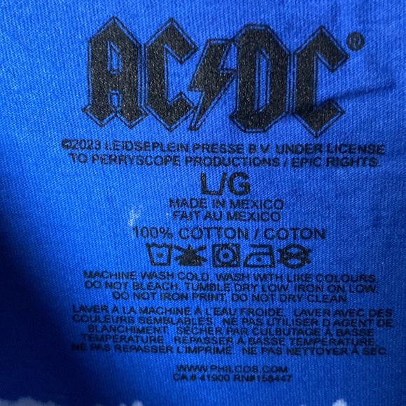 (A11) AC/DC High Voltage Rock N Roll ShortSleeve Tee Black, Size L, NWOT, Unisex - Picture 2 of 5